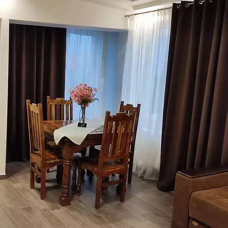 Апартаменты 2Br+Living Downtown Кишинёв Экстерьер фото