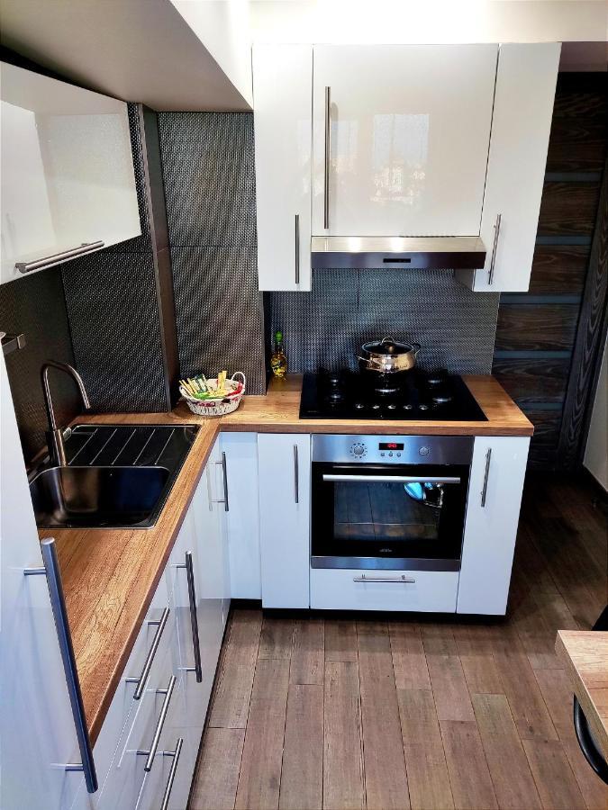 2br+living Downtown *
